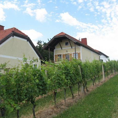 Ferienwohnung Bradl Erhard & Heidi Rechnitz Exteriör bild